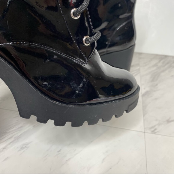 BP Masson Black Patent Heeled Lace Up Boot 8M - Picture 9 of 15